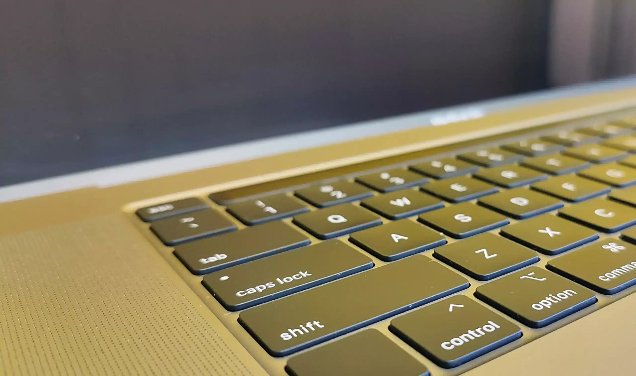 Apple MacBook Pro A2141 MVVL2LL/A 2019 Notebook 16 Apple MacBook Pro A2141 MVVL2LL/A 2019 Notebook 16